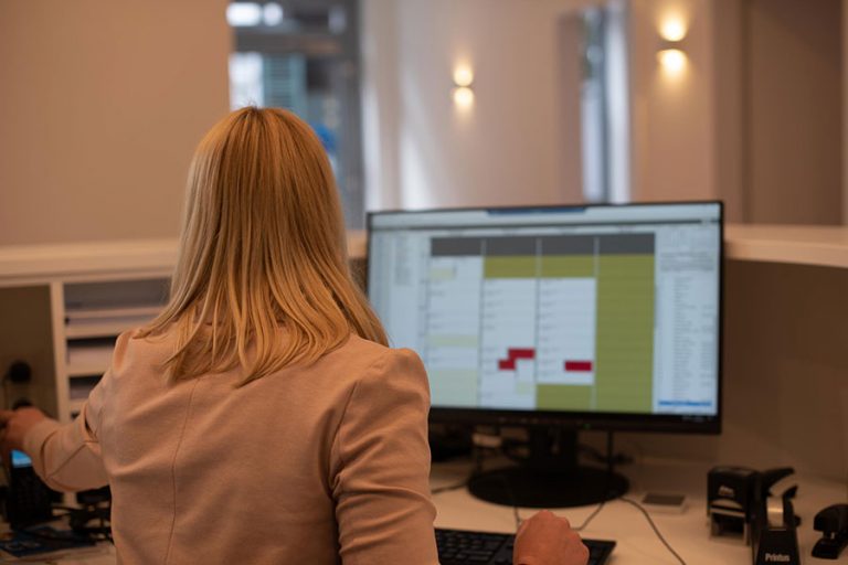 Empfang Holtz Physiotherapie Sendenhorst 768x512