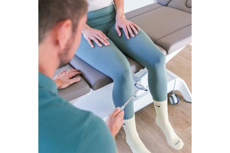 Pure Praxis Osteopathie Stephan Kniffke Werniggerode Chiropraktik 768x512